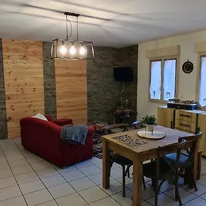 https://la-guisanette.fr-provencehotel.com